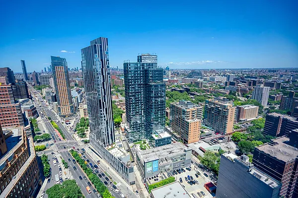 Rented by William Raveis Real Estate | media 17