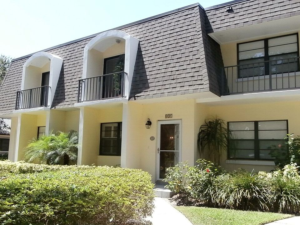 1st image of 827 Camelia Ln