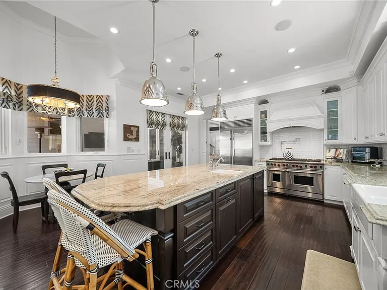 4917 Edgerton Ave — Photo 11