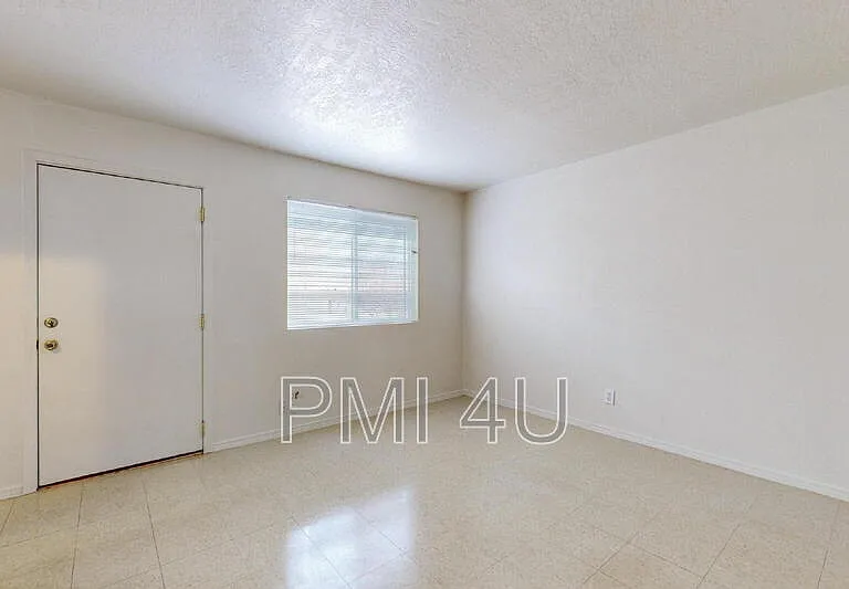 233 Tennessee St NE #B — Photo 5