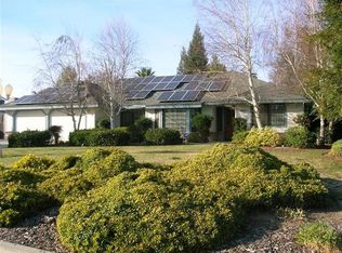 26565 Club Dr, Madera, CA 93638