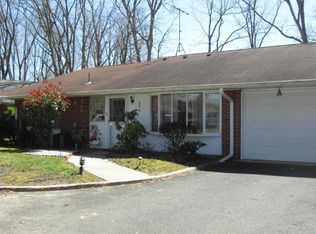 203B Huntington Dr #100B, Lakewood, NJ 08701