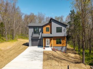 13 Hillborough Ln, Bella Vista, AR 72715