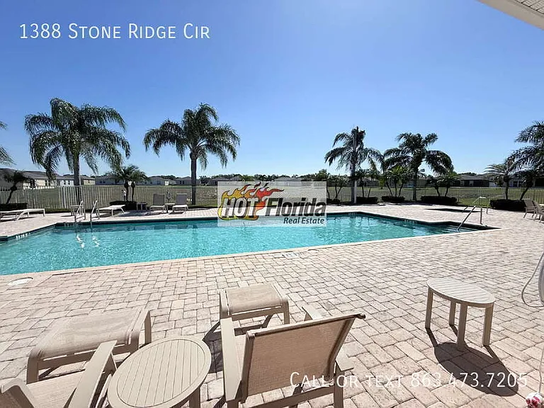 1388 Stone Ridge Cir — Photo 28