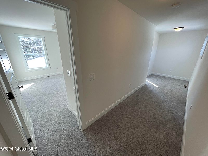 3rd image of 2 Avalon Way