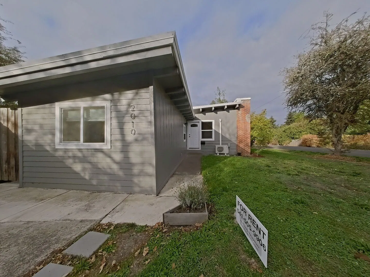 920 West 20th Ave & 2010 Adams St — Photo 1