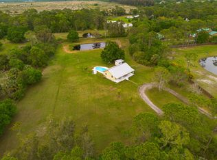 2775 Twin Oaks Trl, Fort Pierce, FL 34945