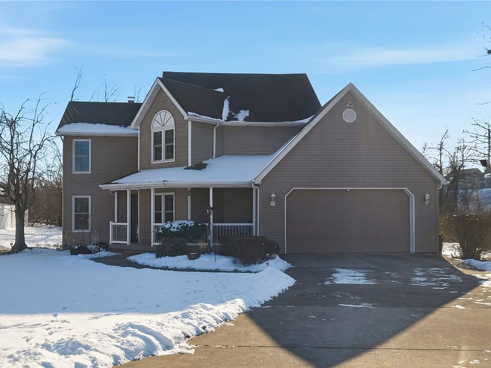 1st image of 27 Deerfield Dr
