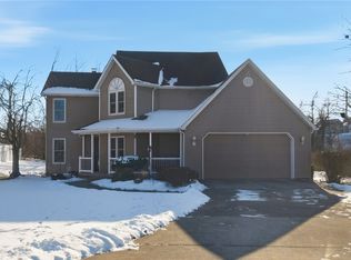 27 Deerfield Dr, Harrison City, PA 15636