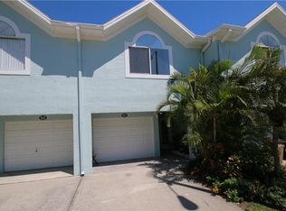 622 Garland Cir, Indian Rocks Beach, FL 33785