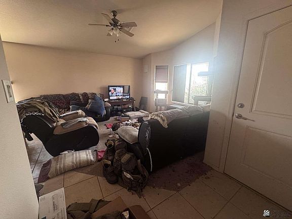5th image of 10837 S Madero St