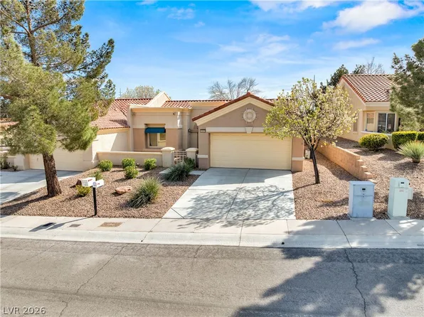 10525 Mission Lakes Ave, Las Vegas, NV 89134