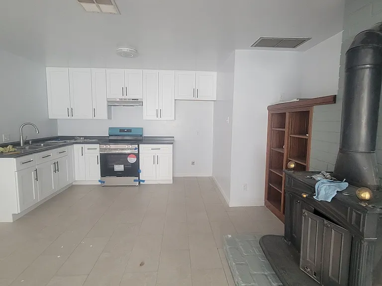 2801 El Berrendo Ave — Photo 3
