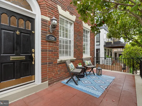 1529 Varnum St NW, Washington, DC 20011