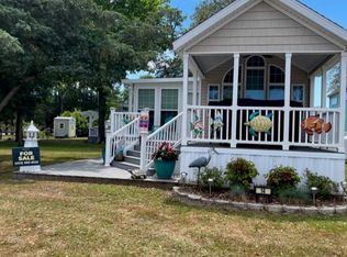 1204 Cedar Point Blvd #14, Swansboro, NC 28584