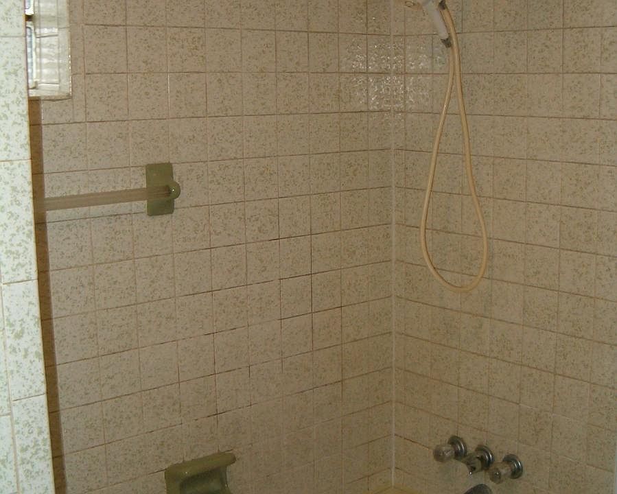 2nd image of 2126 15th Ave N APT 101