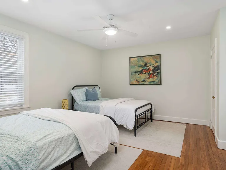 45 Ayrault St #5 — Photo 19