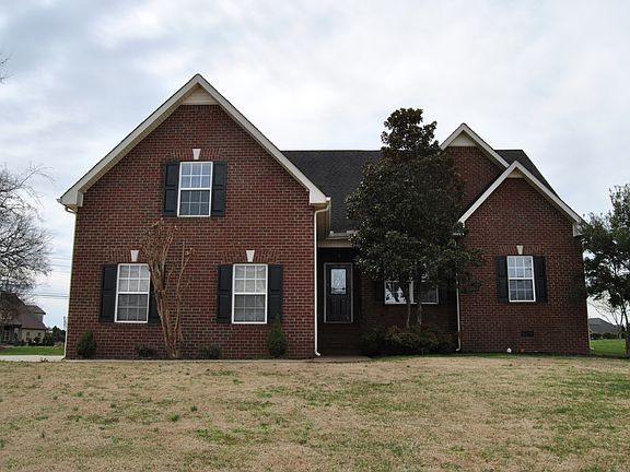 2nd image of 819 Betsy Ross Dr