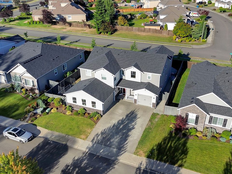 1st image of 15707 133rd Avenue E