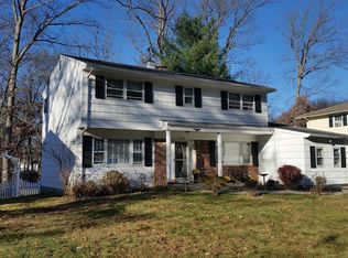 31 Deer Path Dr, Flanders, NJ 07836