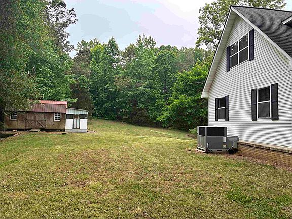 3rd image of 399 Jack Rd