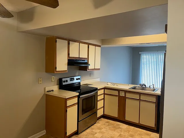 46352 Columbus Dr #1401 — Photo 2