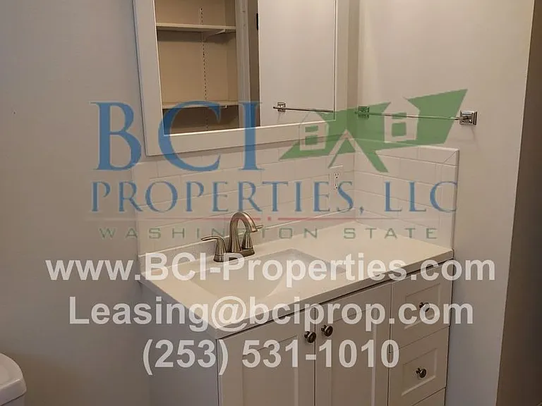 8811 Forest Ave SW — Photo 19