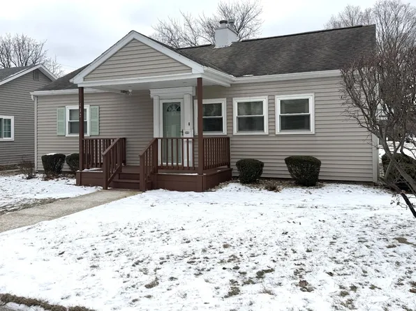 432 Roosevelt Rd, La Salle, IL 61301