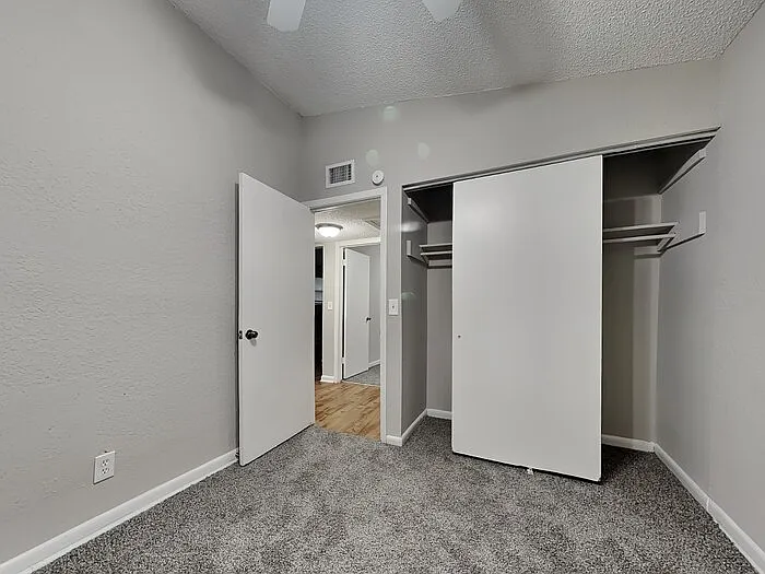 6705 Gaspar Cir E — Photo 10