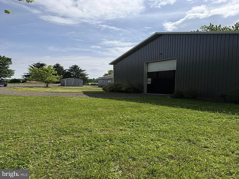 572 Hollow Horn Rd — Photo 4