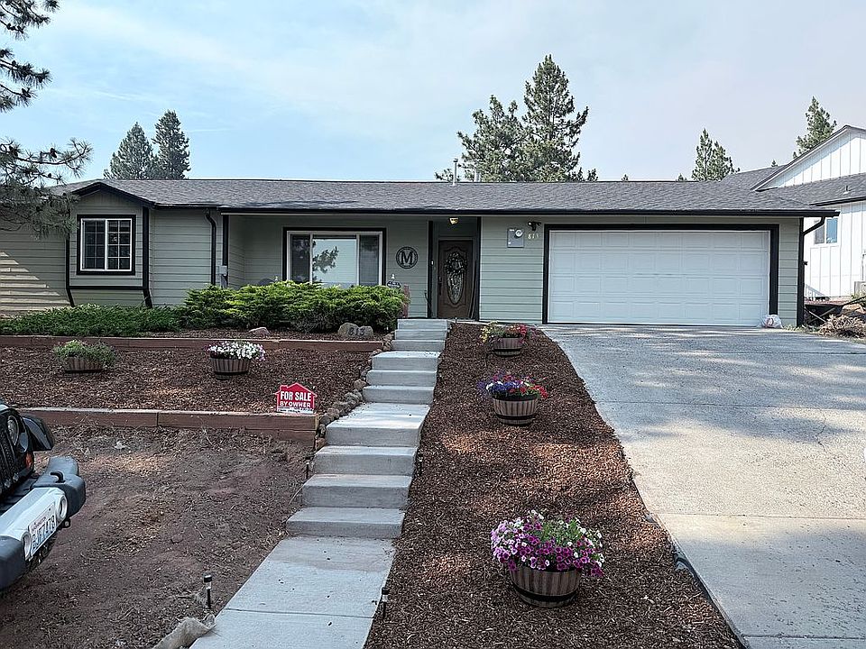 1st image of 813 Whitney Dr
