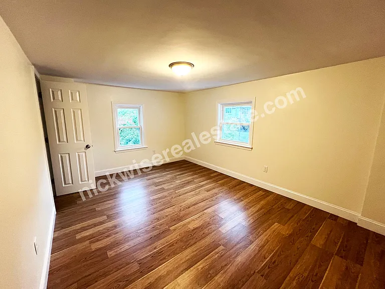 42 S Walnut St #1 — Photo 13