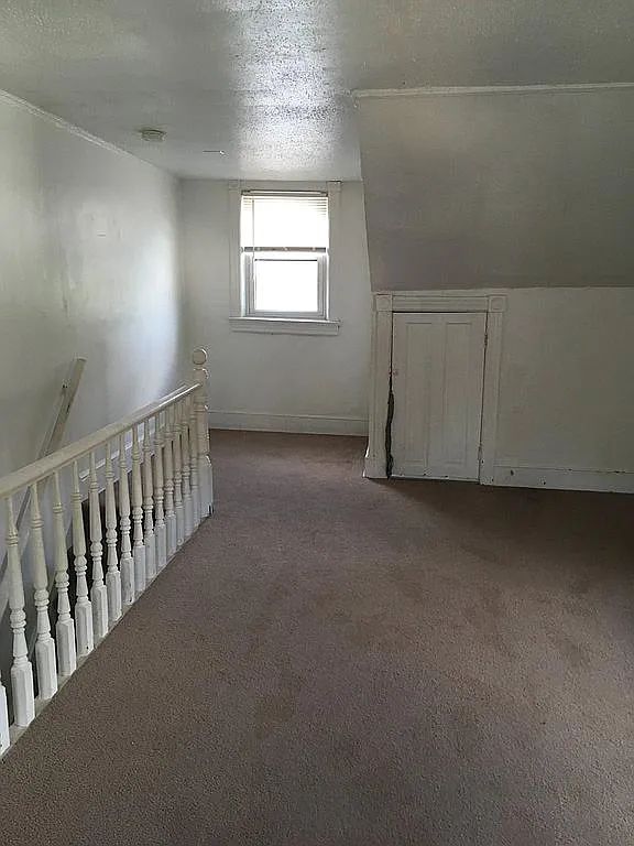 265 Highland Ave photo 1