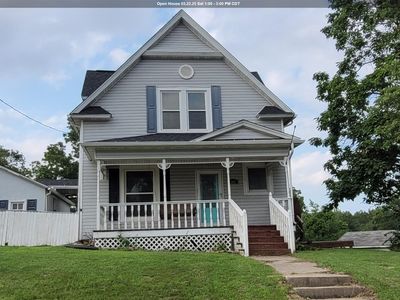 103 School St, Mystic, IA, 52574