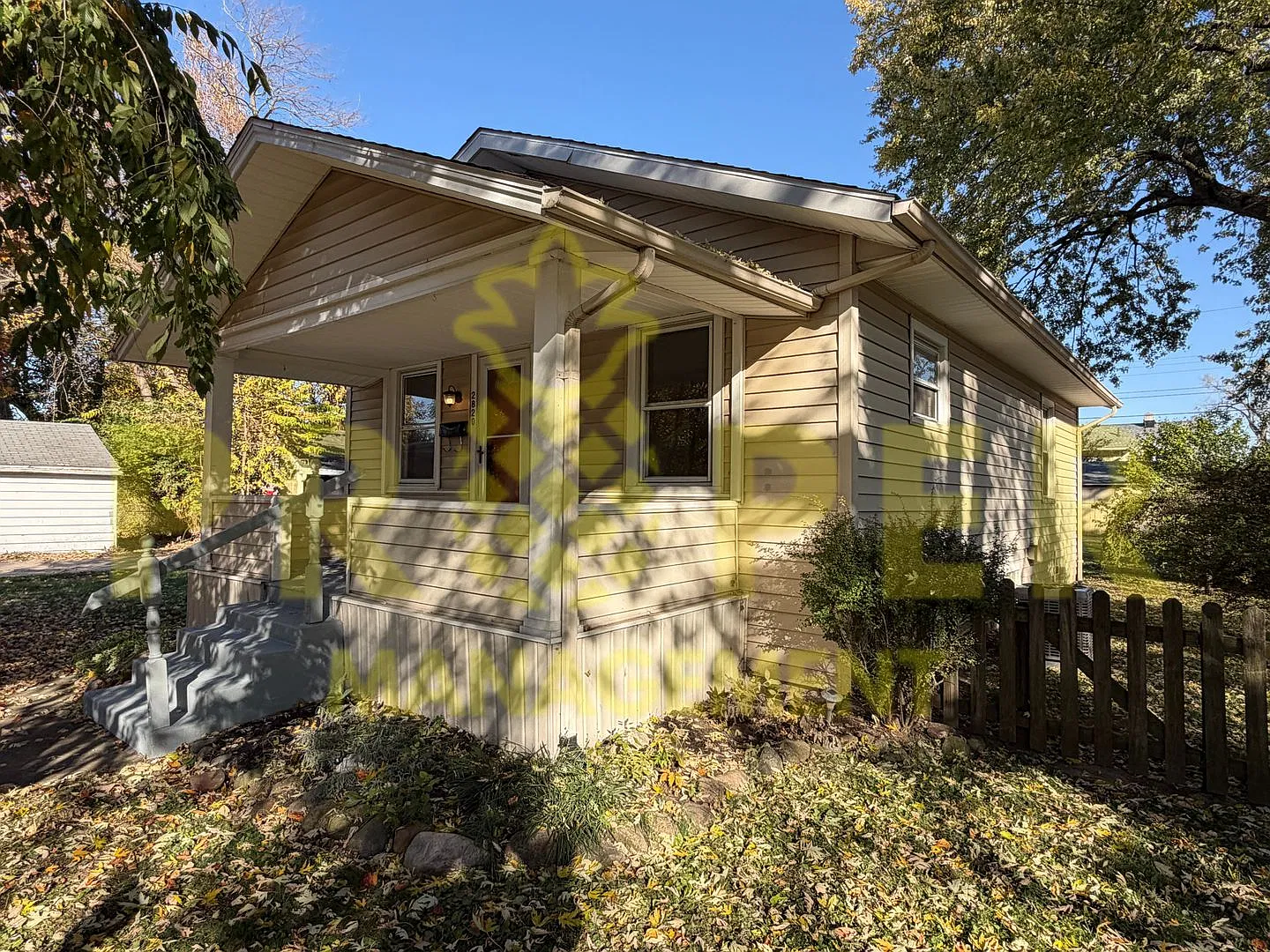 Charming 1921 Cottage on a Quiet Corner Lot — Photo 2