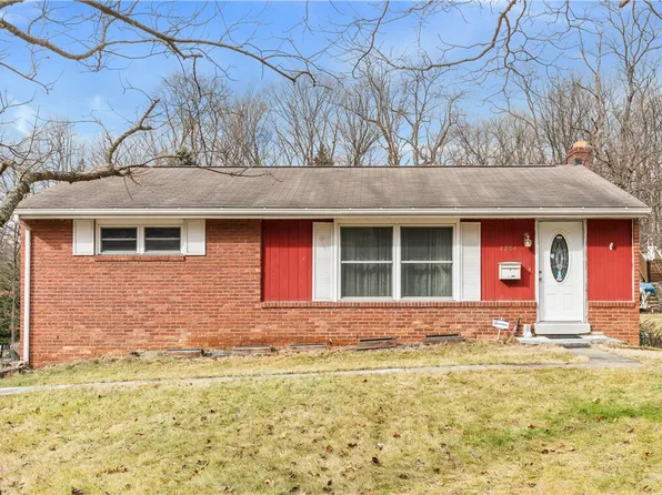 6054 Dublin Rd, Bethel Park, PA 15102