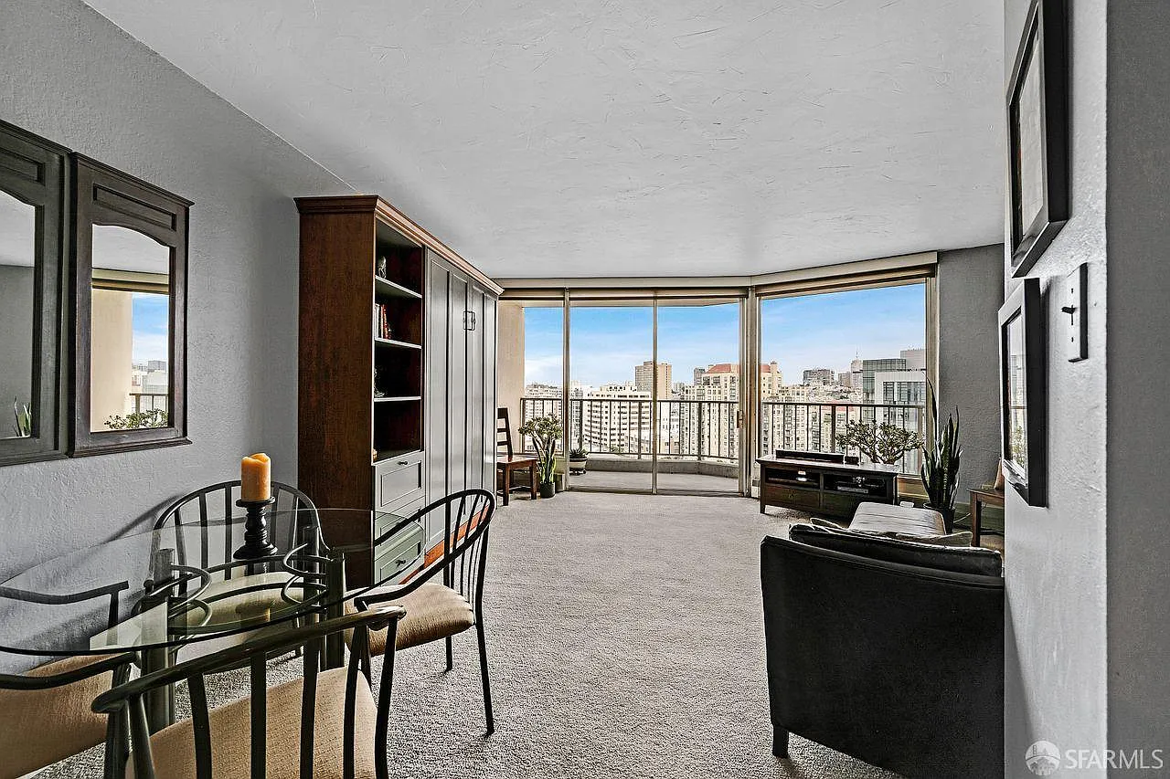 1200 Gough St Unit 13B photo 1