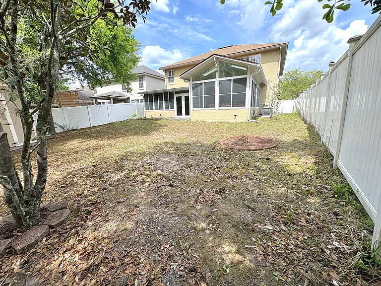 11288 Panther Creek Pkwy — Photo 29