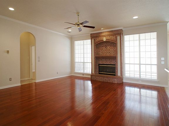 5th image of 9233 Winslow Ct