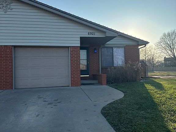 2nd image of 6921 W Oneil Ct
