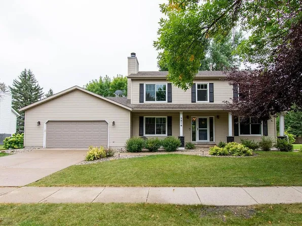 2816 39 1/2 Ave S, Fargo, ND 58104
