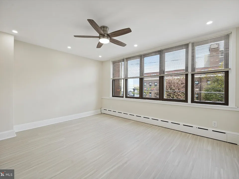 2308 E Allegheny Ave #2