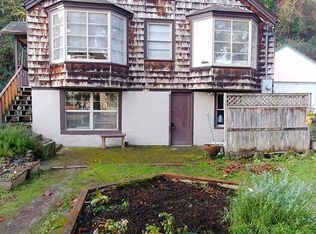 976 Kelly Blvd, Springfield, OR 97477