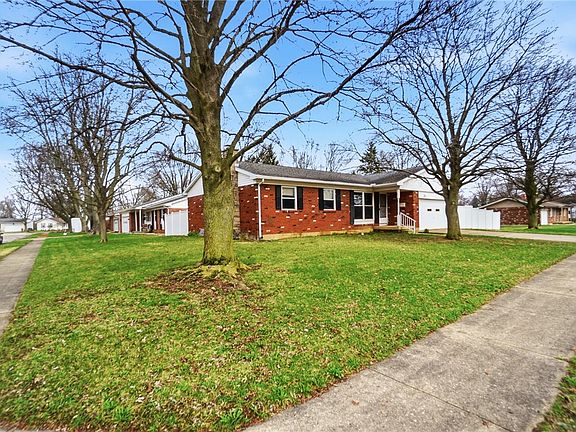 2nd image of 1116 Taft St