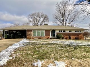 1503 Frances St, Lawrenceburg, TN 38464