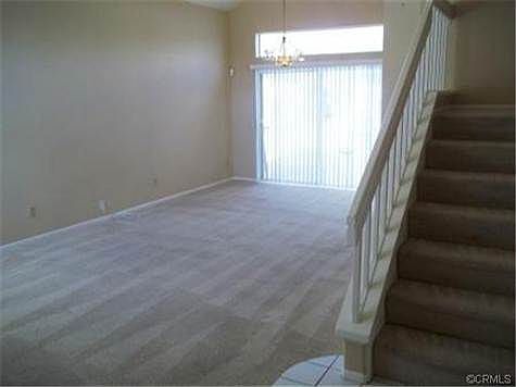 3rd image of 36028 Toulon Dr