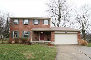 Brick home on cul-de-sac