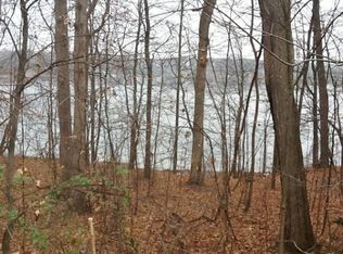 E Point Dr, Delton, MI 49046