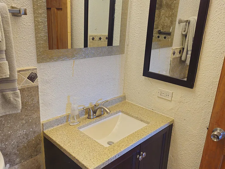 216 Golden Rock Est — Photo 16