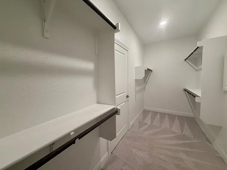 125 Slenderleaf Dr — Photo 14